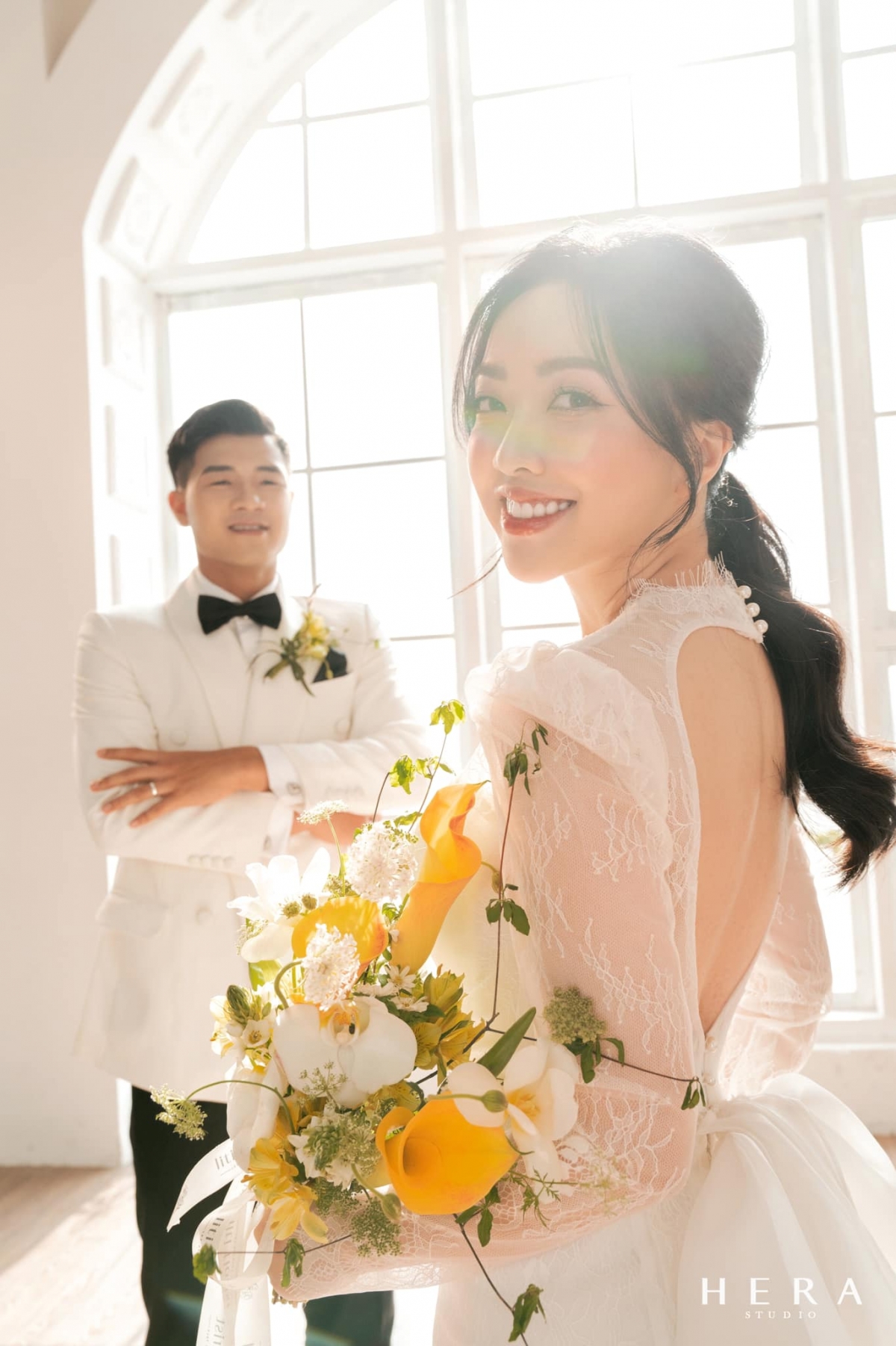 'Đứng hình' trước visual cực đỉnh của vợ mới cưới Hà Đức Chinh 'Đứng hình' trước visual cực đỉnh của vợ mới cưới Hà Đức Chinh