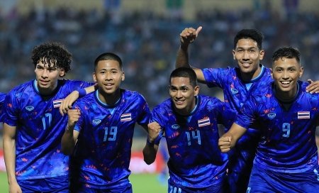 U23 Thái Lan đại thắng Singapore, HLV Polking nói 'không ngán Việt Nam'