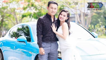 Trương Ngọc Thu được chồng hộ tống bằng siêu xe đến tham gia show truyền hình