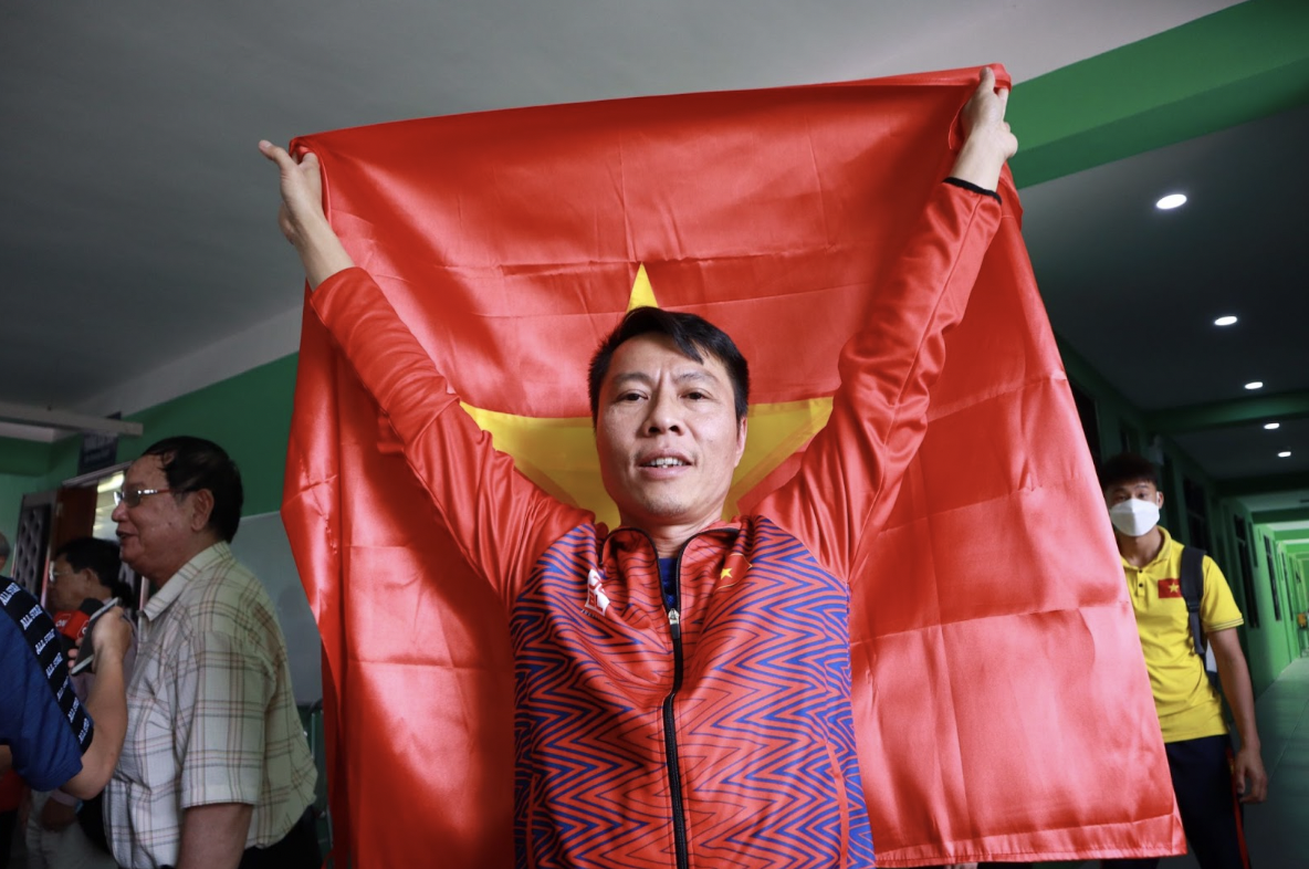 VĐV 49 tuổi 'nén đau' để giành HCV SEA Games cho Việt Nam