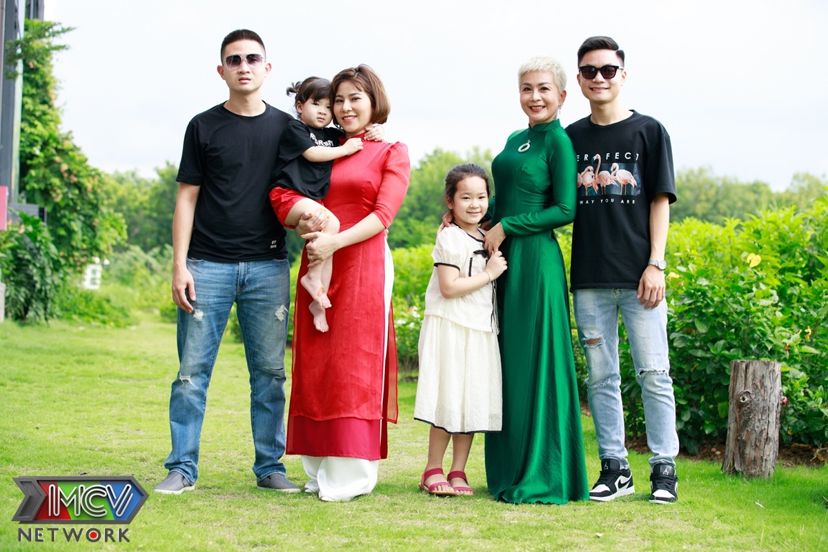 Hot Tiktoker Hạnh Nguyễn từng mất ngủ vì đọc bình luận tiêu cực Hot Tiktoker Hạnh Nguyễn từng mất ngủ vì đọc bình luận tiêu cực