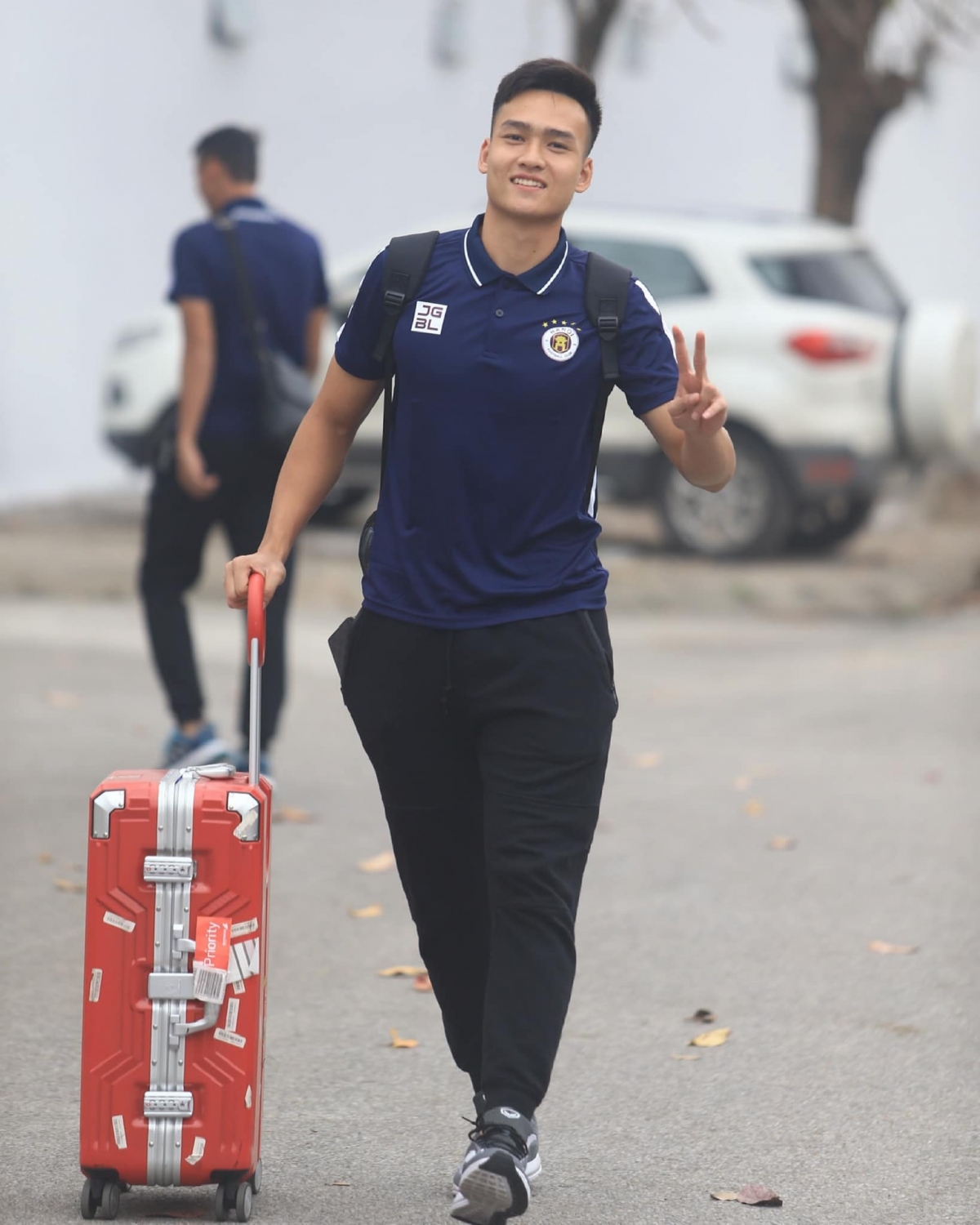 Tân đội trưởng U23 Việt Nam đẹp trai ngời ngời, không khác gì người mẫu