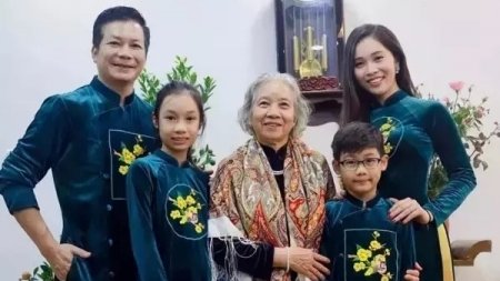 Bà xã Shark Hưng chia sẻ khoảnh khắc hạnh phúc cùng con riêng của chồng