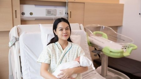 Phạm Quỳnh Anh chia sẻ niềm vui khi đón con gái thứ 3 chào đời