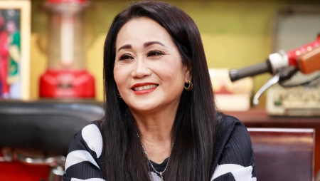 nghe si thanh hang hanh phuc khi duoc gioi thieu la chi cua nghe si nhan dan