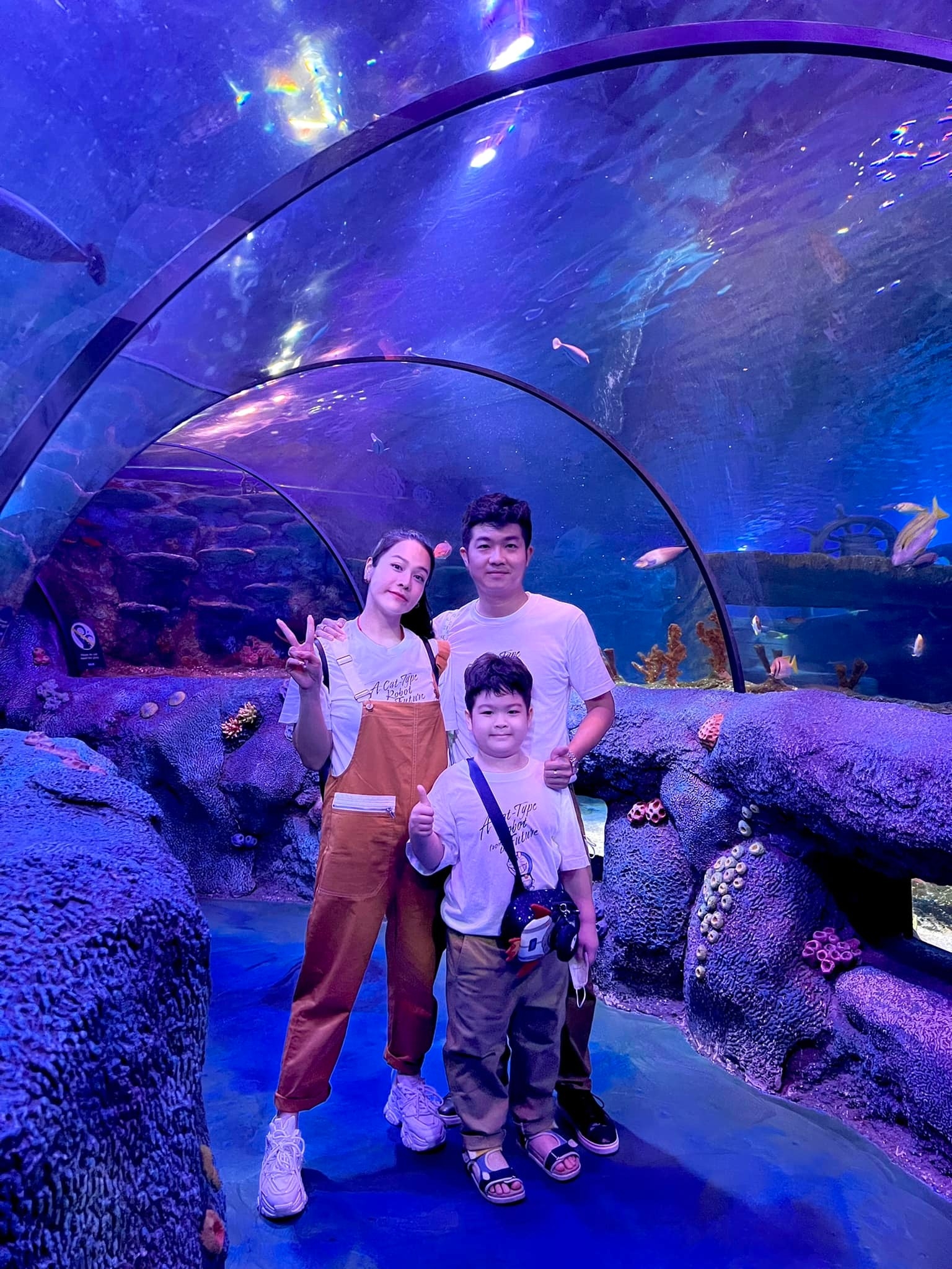 Nhật Kim Anh 'tái hợp' chồng cũ đưa con trai đi du lịch nước ngoài Nhật Kim Anh 'tái hợp' chồng cũ đưa con trai đi du lịch nước ngoài