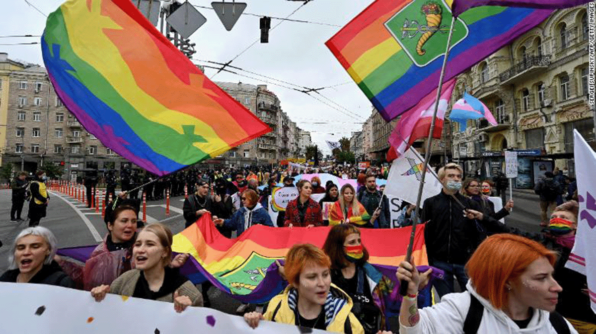 Ukraine xem xét hợp pháp hoá hôn nhân đồng giới