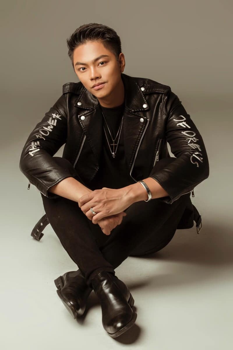 Chàng LGBT sở hữu nhà riêng ở tuổi 30 nhờ mang cơm hộp đi làm Chàng LGBT sở hữu nhà riêng ở tuổi 30 nhờ mang cơm hộp đi làm