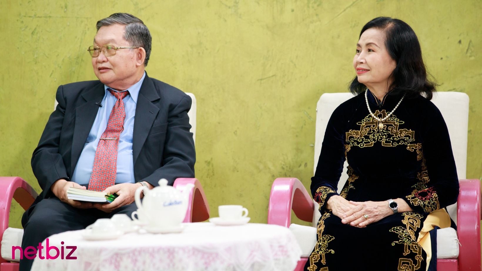 Chuyện của cặp đôi 'tìm hiểu nhanh, cưới vội' và tình yêu 47 năm chung thủy
