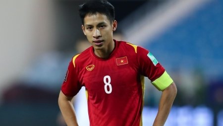 Đỗ Hùng Dũng nhận tin buồn trước trận đấu của ĐT Việt Nam