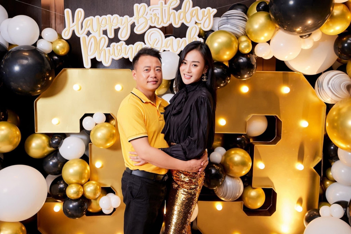 Vợ Shark Bình bức xúc khi chồng tổ chức sinh nhật cho Phương Oanh