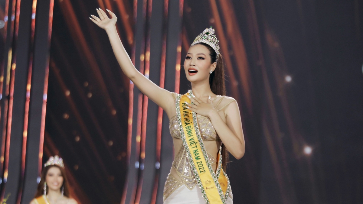 Nhan sắc đời thường của tân Hoa hậu Đoàn Thiên Ân: Từng 75kg và là nạn nhân của body-shaming