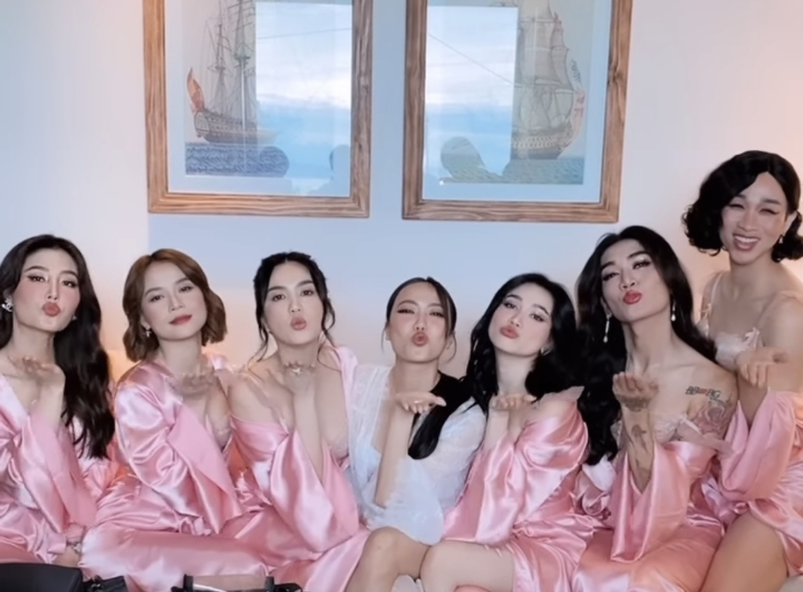 Những điểm đặc biệt tại đám cưới hai cô dâu tháng 10 Diệu Nhi và Liêu Hà Trinh