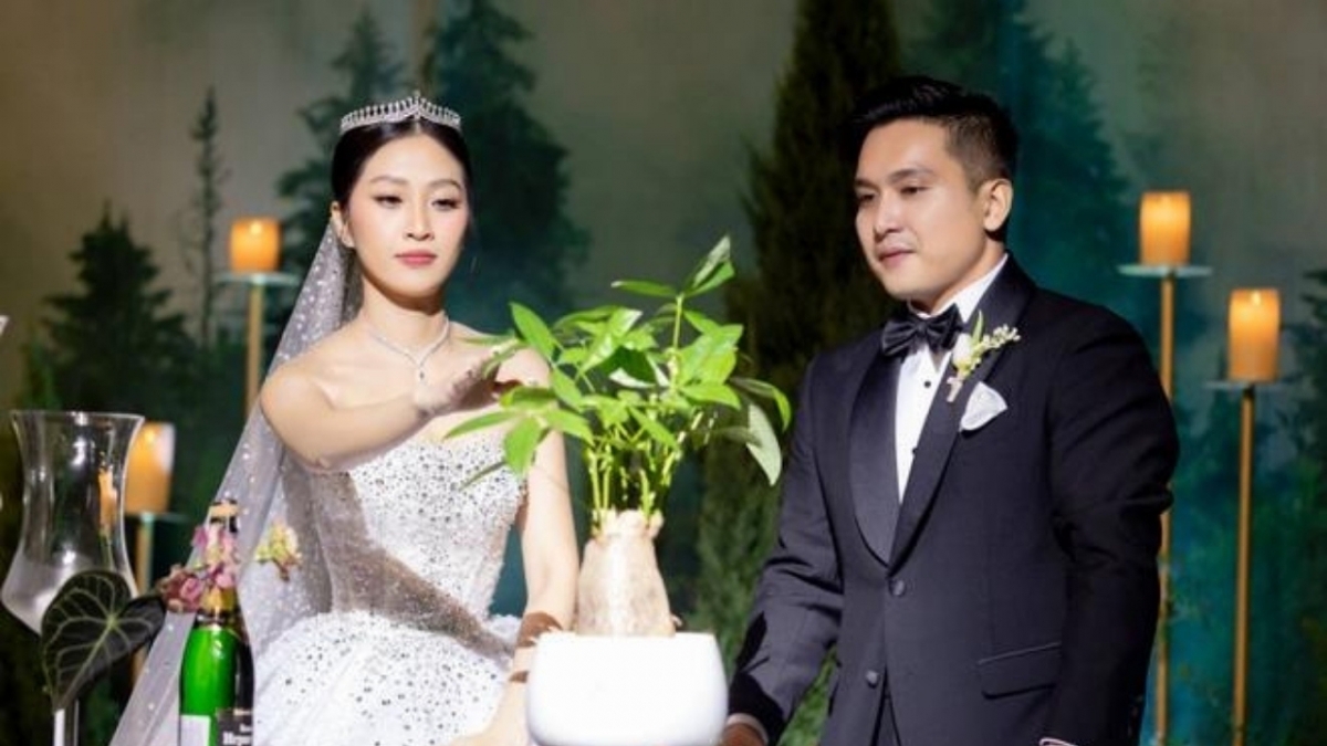 Liêu Hà Trinh bỏ nghi thức cắt bánh trong lễ cưới, chọn cách trồng cây xanh và ý nghĩa thật sự đằng sau