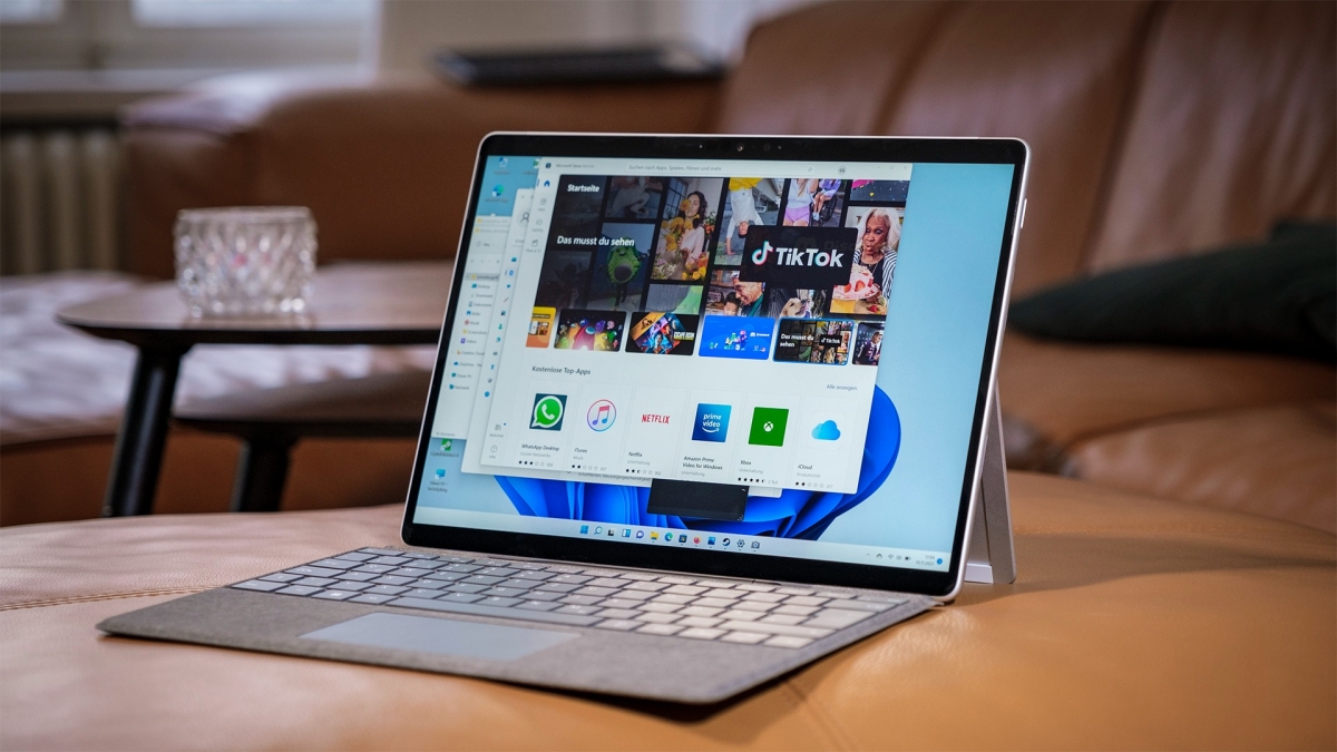 Microsoft ra mắt bộ ba Surface Laptop 6, Surface Pro 9 và Surface Studio 2 Plus