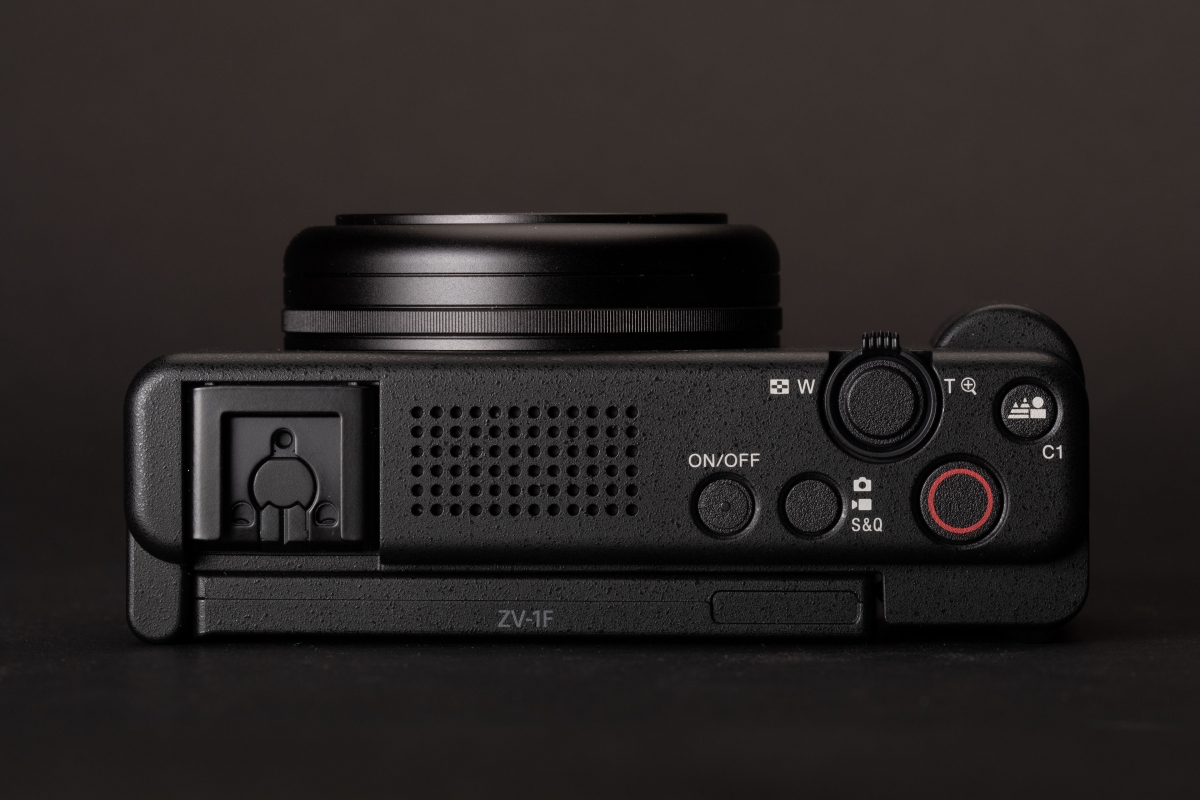 Sony ZV-1F: Máy ảnh nhỏ gọn dành cho các content creator, giá từ 12 triệu đồng