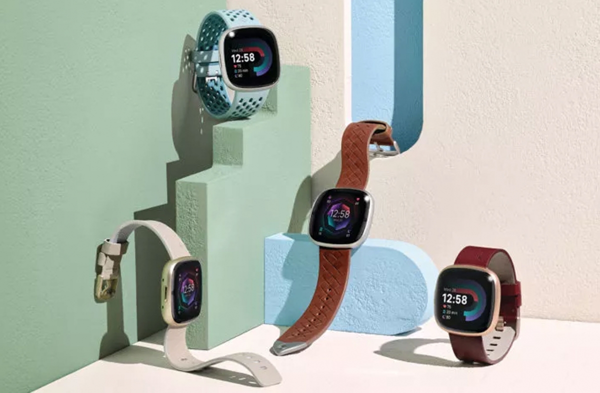 Điểm danh 5 mẫu smartwatch nhỏ gọn, nhiều tính năng hay dành cho 'hội chị em'
