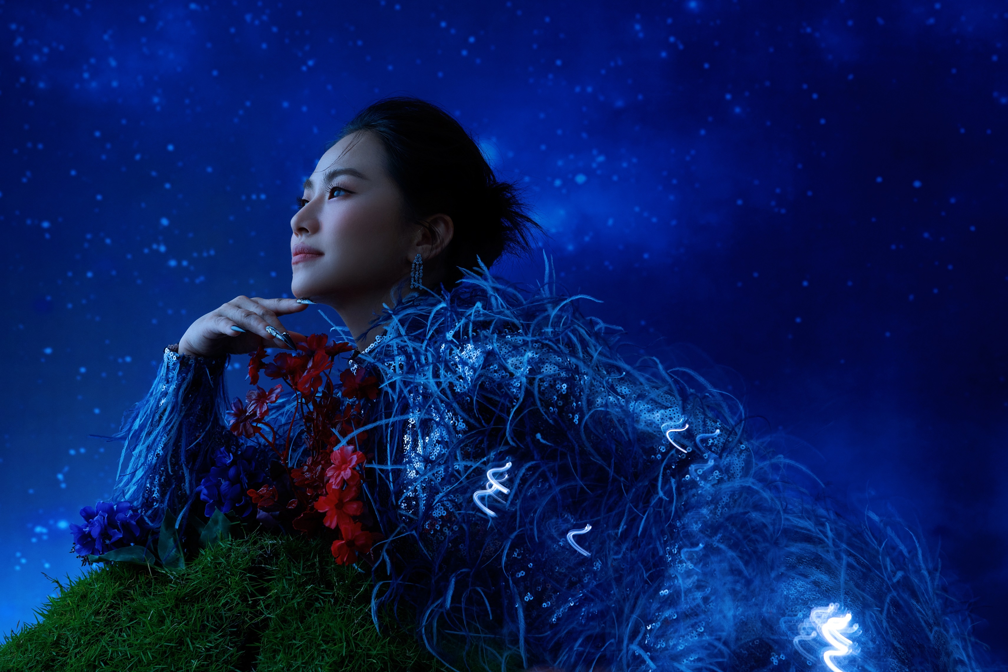 Lương Bích Hữu trở lại đầy ấn tượng, khuynh đảo sân khấu ca nhạc Việt Nam