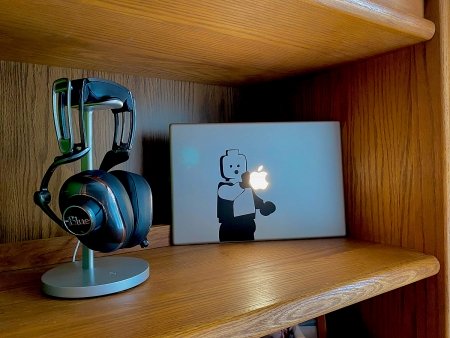 'Quả táo phát sáng' sắp được Apple mang trở lại các mẫu MacBook