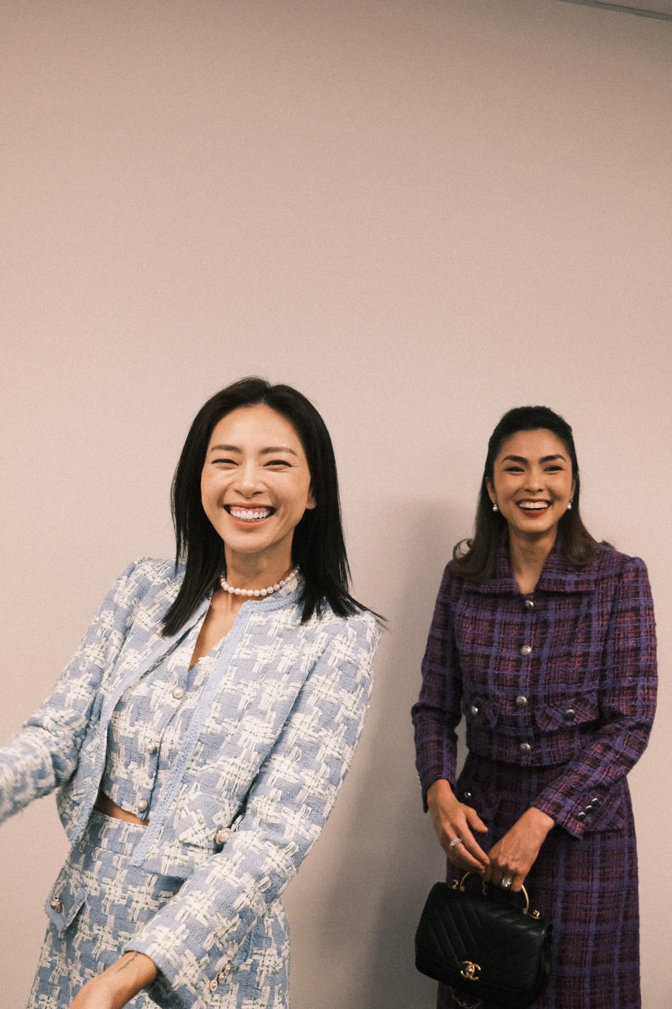 Tăng Thanh Hà mỉm cười hạnh phúc hội ngộ cùng Ngô Thanh Vân