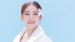 Lương Bích Hữu: Hãy cứ sống chân thành rồi mọi người sẽ hiểu, dù là sớm hay muộn