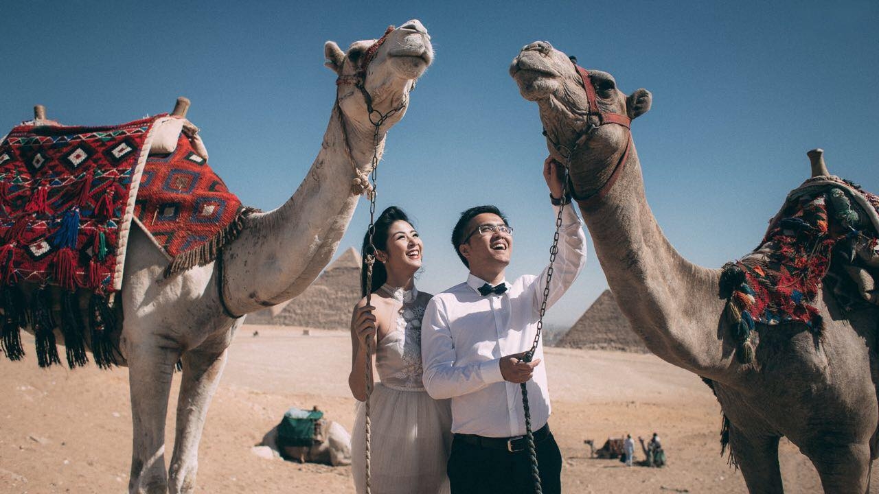 Hoa hậu Ngọc Hân khoe ảnh cưới chụp cách đây 5 năm tại Ai Cập cùng ông xã