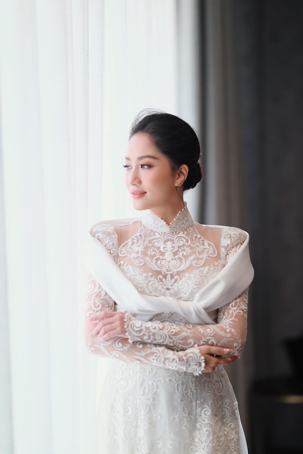 Những hình ảnh trong lễ cưới tại nhà thờ của Khánh Thi – Phan Hiển Những hình ảnh trong lễ cưới tại nhà thờ của Khánh Thi – Phan Hiển