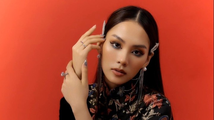 Hoa hậu Mai Phương: Hàng loạt thị phi chỉ trong 6 tháng đăng quang