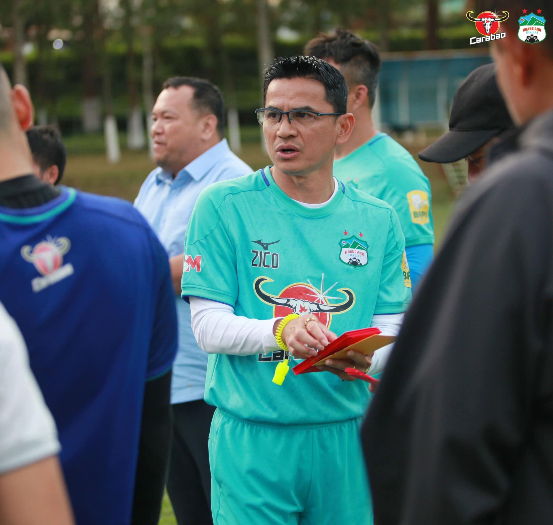 Kiatisuk tiết lộ mục tiêu 'ra lò' lứa cầu thủ chất lượng cho bóng đá Việt Nam