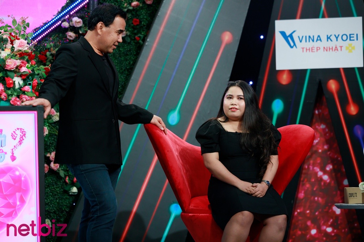 Quyền Linh mai mối thành công cho cô nàng 32 tuổi chưa một mối tình vắt vai
