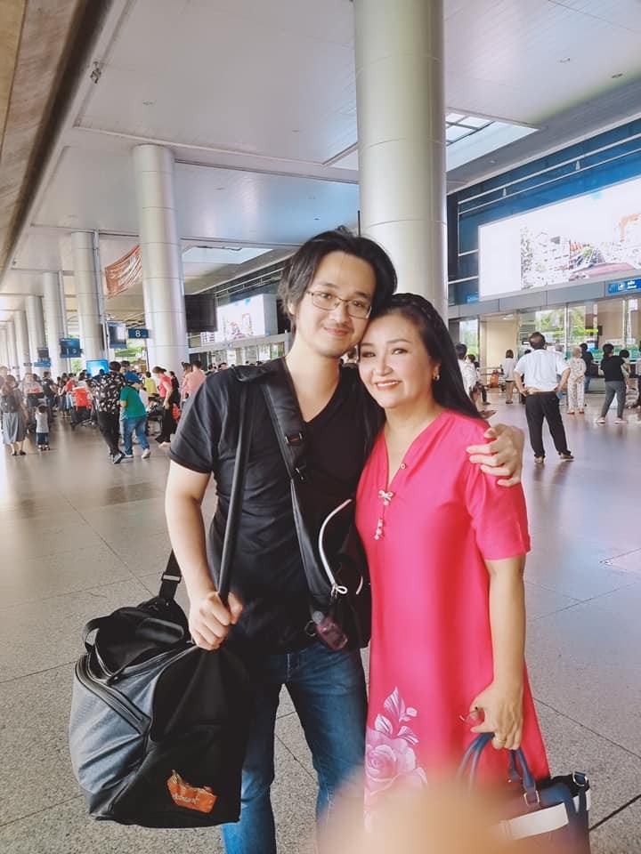 Ngân Quỳnh sum họp cùng con trai sau 12 năm xa cách, sao Việt rộn ràng chúc mừng Ngân Quỳnh sum họp cùng con trai sau 12 năm xa cách, sao Việt rộn ràng chúc mừng