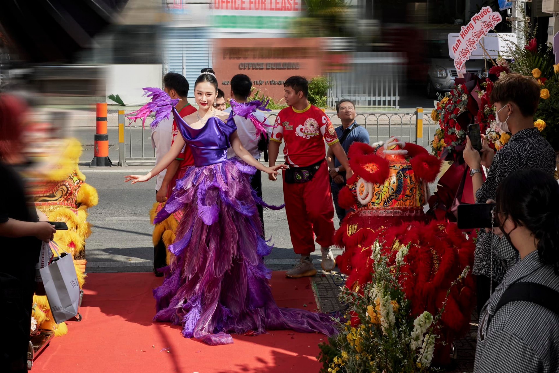 Angela Phương Trinh - thời trang xứng danh 'nữ hoàng thảm đỏ'