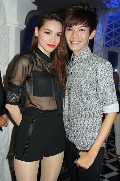 Cậu học trò của Hồ Ngọc Hà giờ xinh đẹp chẳng kém cô giáo