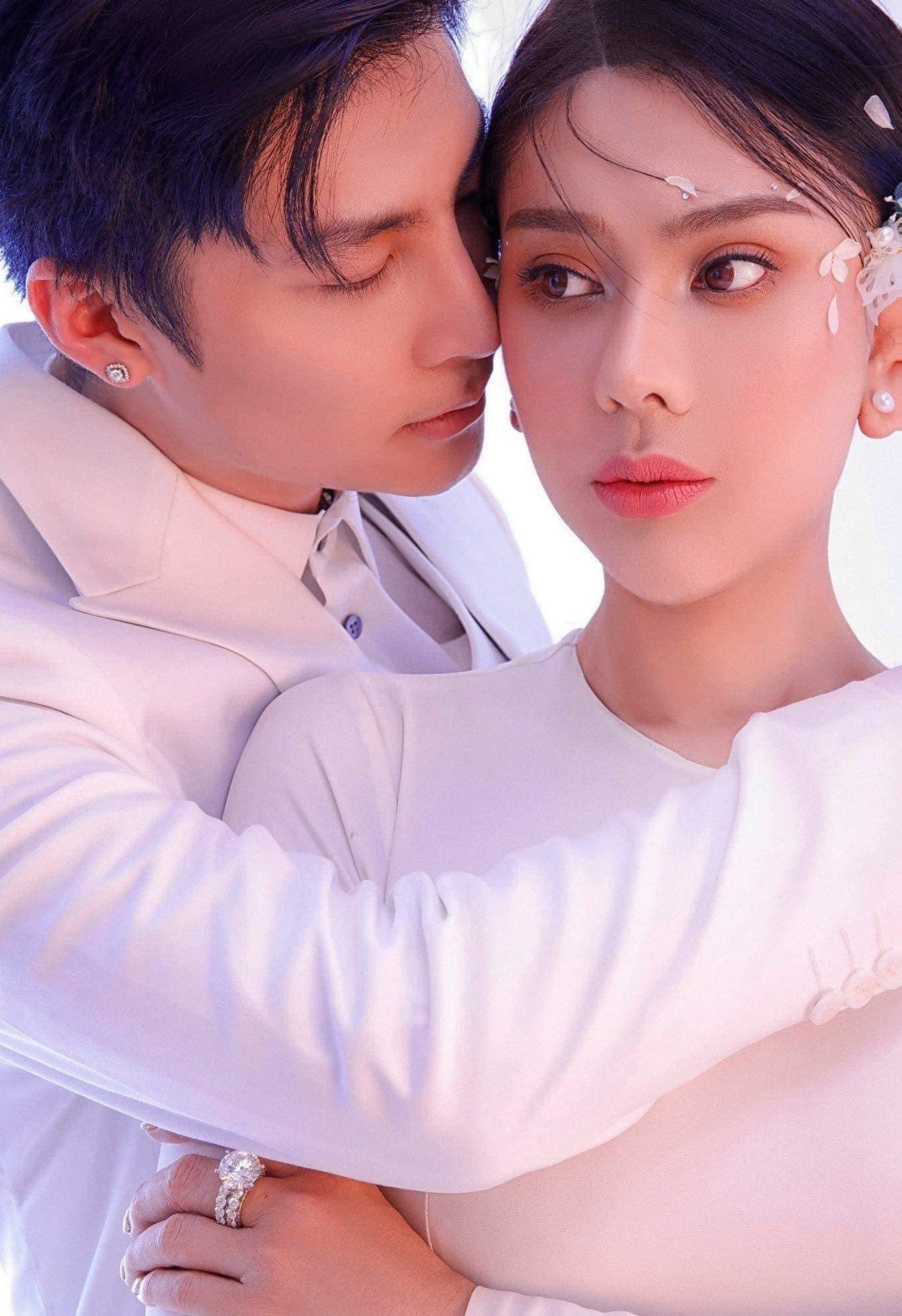 Ngày Valentine 2023: Lâm Khánh Chi mong ước được quay về bên chồng cũ
