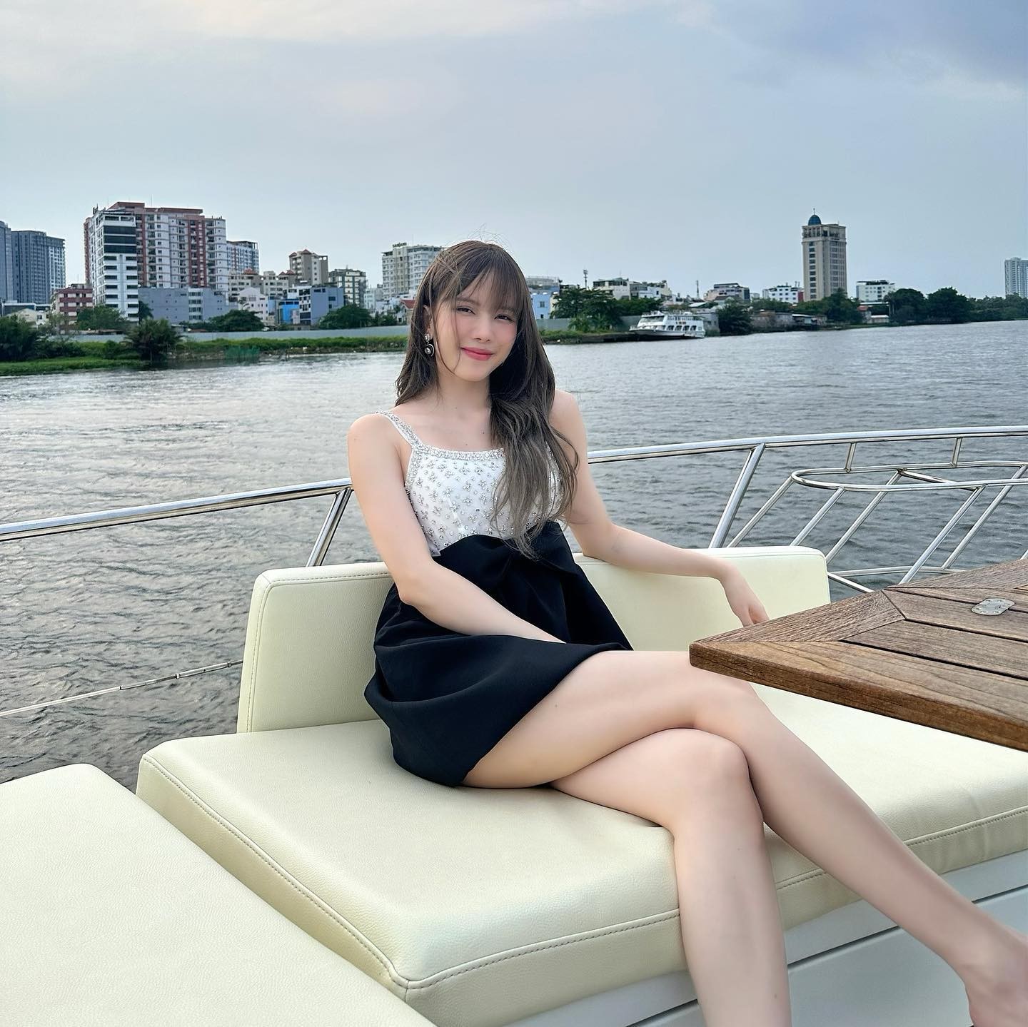 Thiều Bảo Trâm ngày càng xinh đẹp, bất ngờ bật mí về gu người yêu lý tưởng