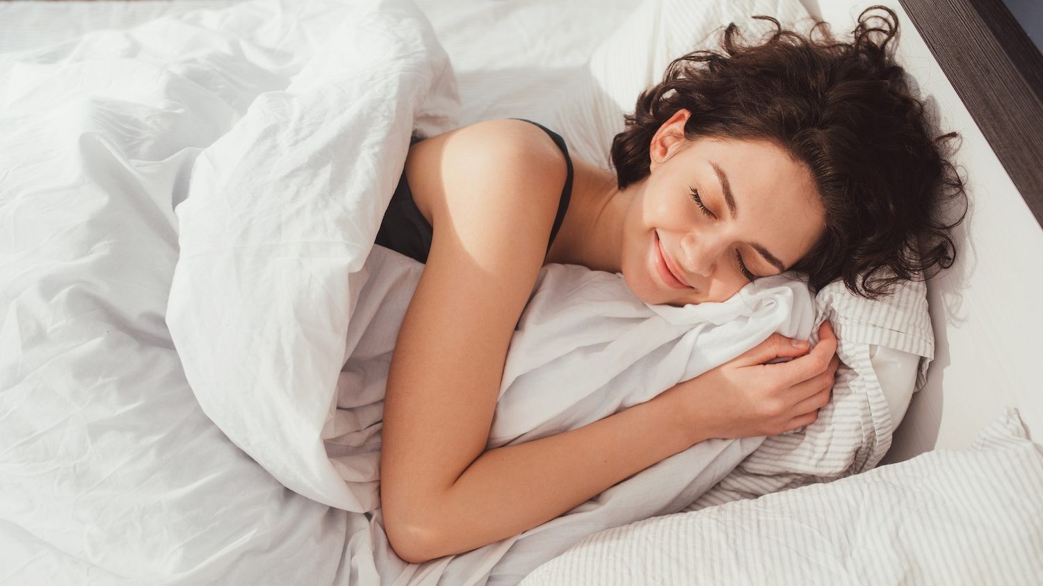 5 thói quen khi ngủ giúp bạn kéo dài tuổi thọ