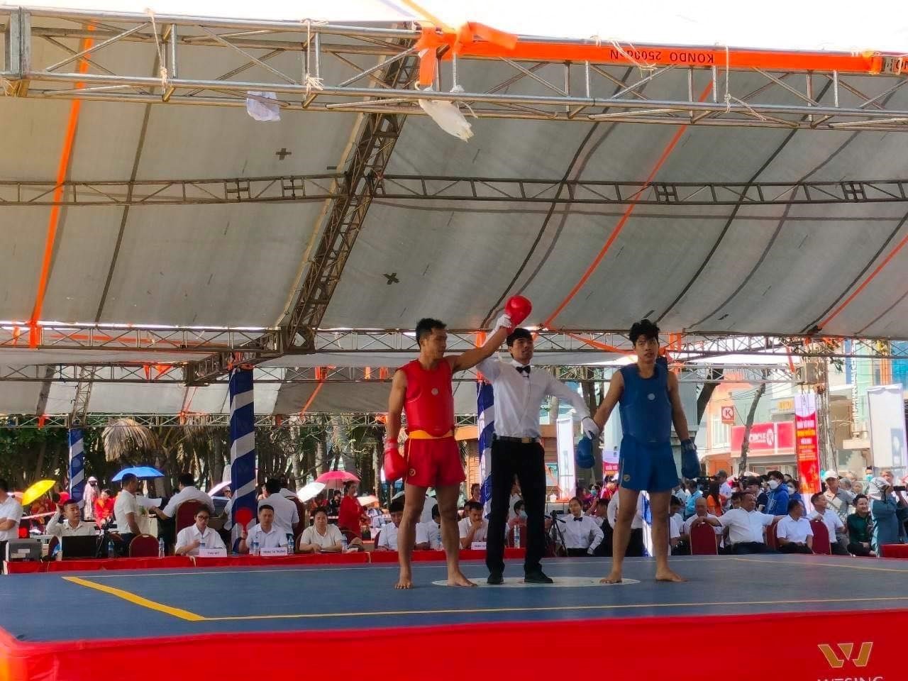 Wushu vô địch quốc gia lần đầu tiên thi đấu ngoài trời