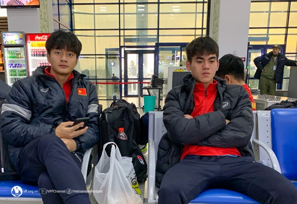 U20 Việt Nam về nước trong sự chào đón của người hâm mộ