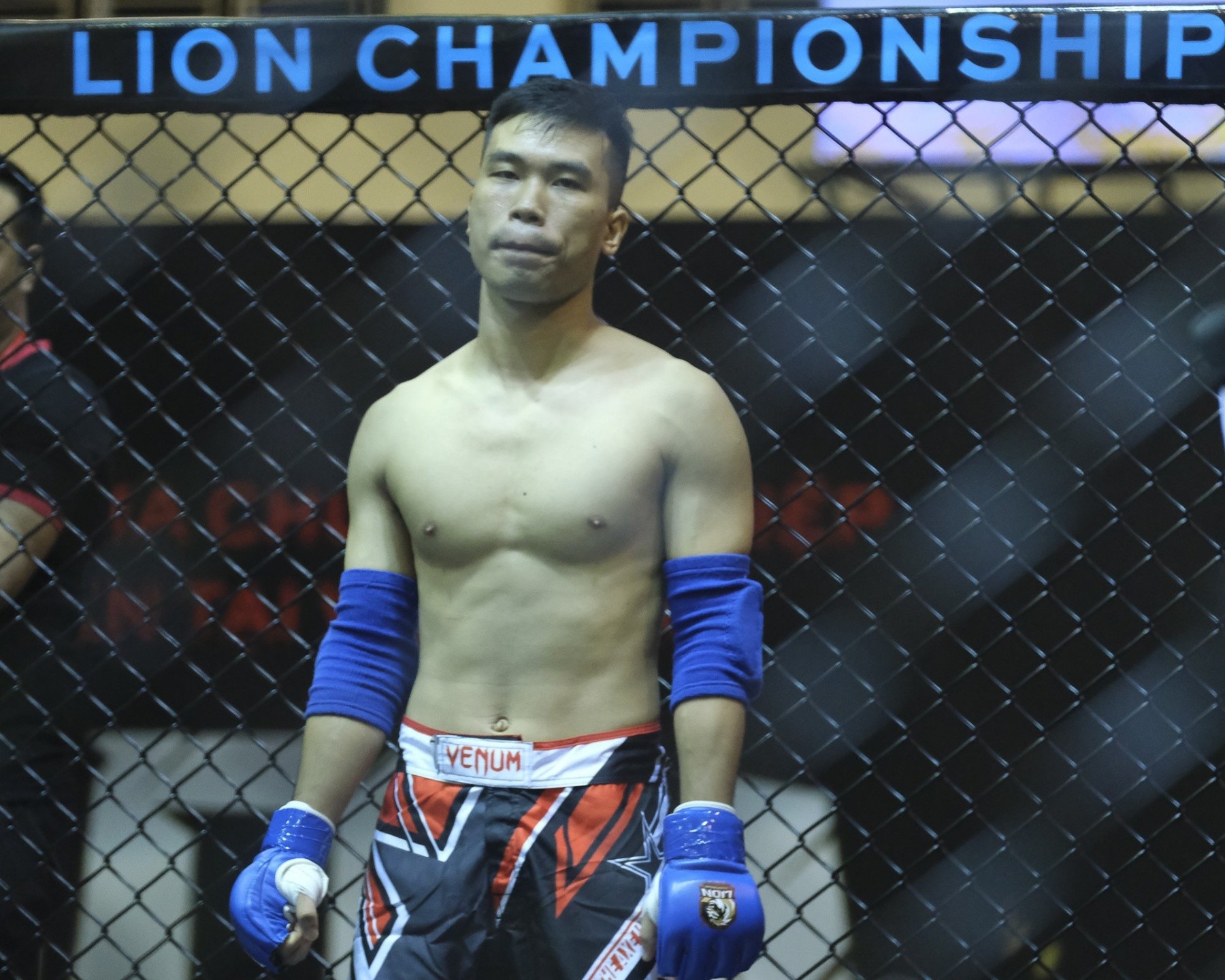 Võ sĩ Tán thủ thay thế “Quyền vương Thái Bình” đối đầu võ sĩ Hàn Quốc trên sàn MMA