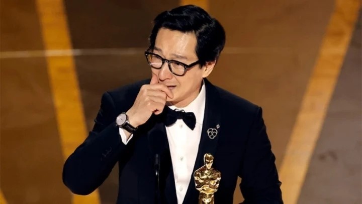 Quan Kế Huy - Nam diễn viên gốc Á giành giải Oscar