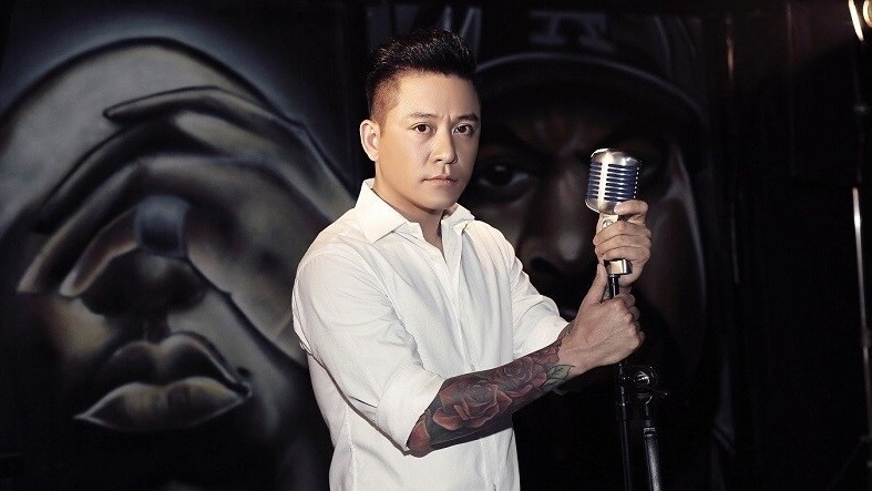 Bị nhận xét ‘nói nhiều như đàn bà’, Tuấn Hưng phản ứng thế nào?