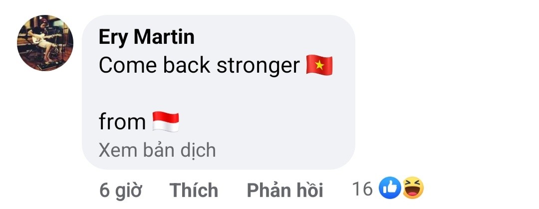Lời động viên từ CĐV Indonesia. (Ảnh: Minh Anh)
