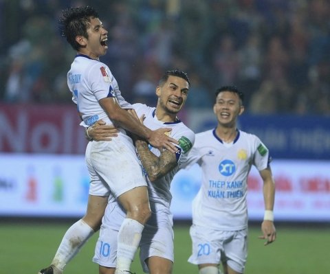 Vòng 6 V.League 2023: Nam Định tạm chiếm ngôi đầu bảng xếp hạng