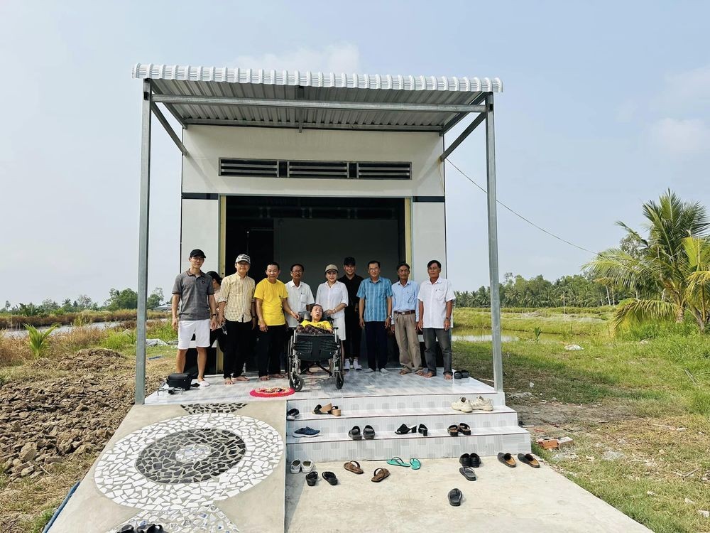 'Bà Nữ' Lê Giang: Quá khứ vất vả, bây giờ xây nhà tặng bà con khó khăn