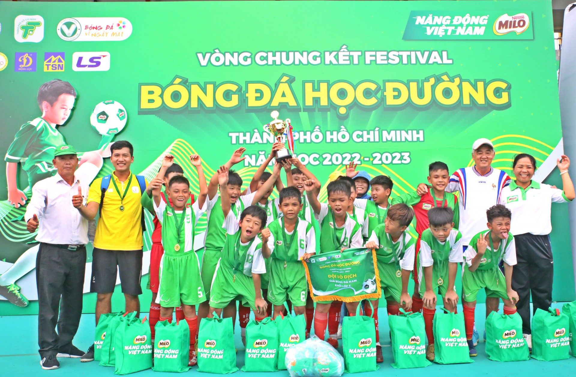 VCK Festival bóng đá học đường năm 2022 2023. Vòng chung kết của cảm xúc !