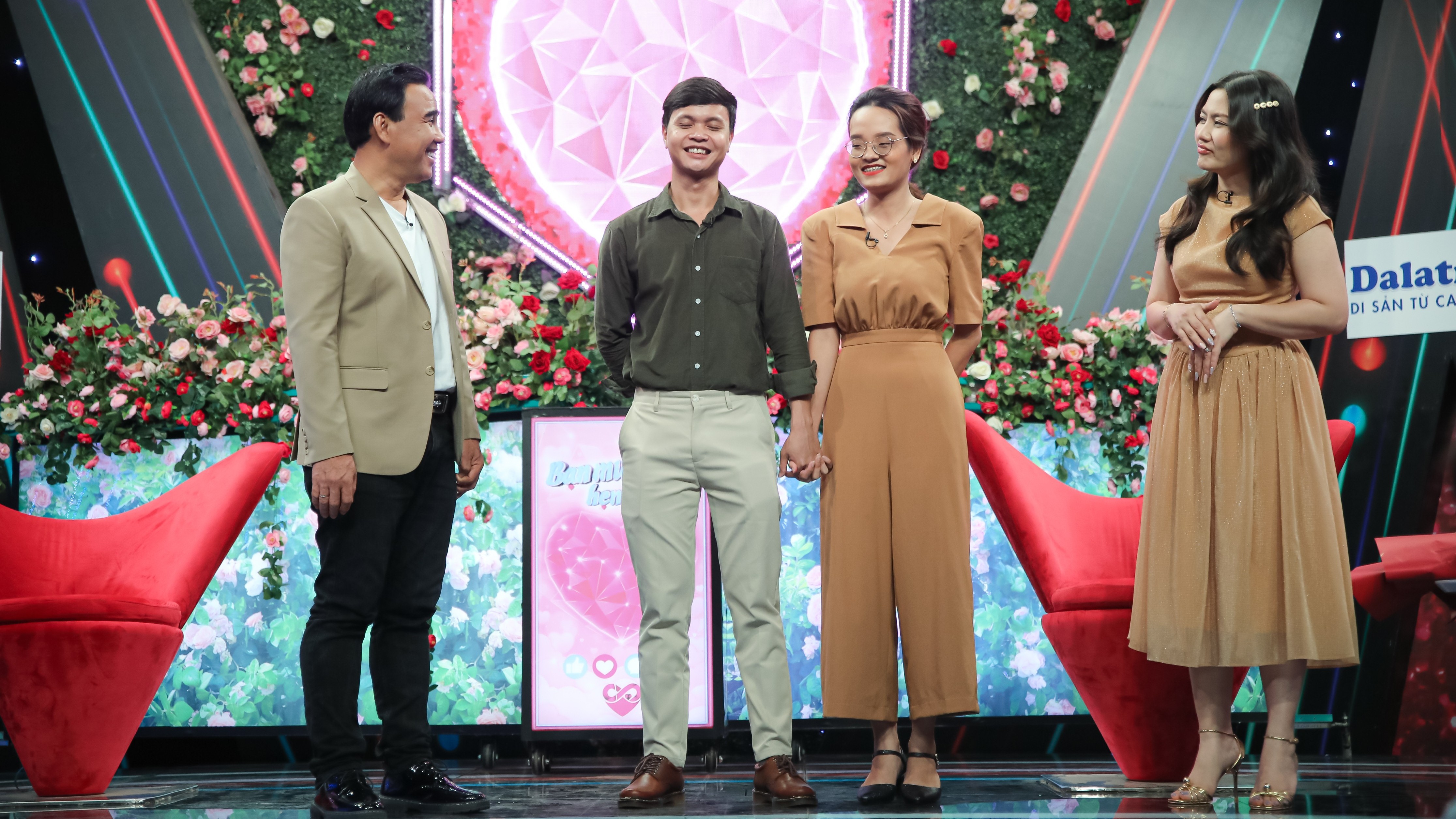 Quyền Linh, Ngọc Lan phấn khích se duyên cho cô giáo tiếng anh và chàng kỹ sư hiền lành