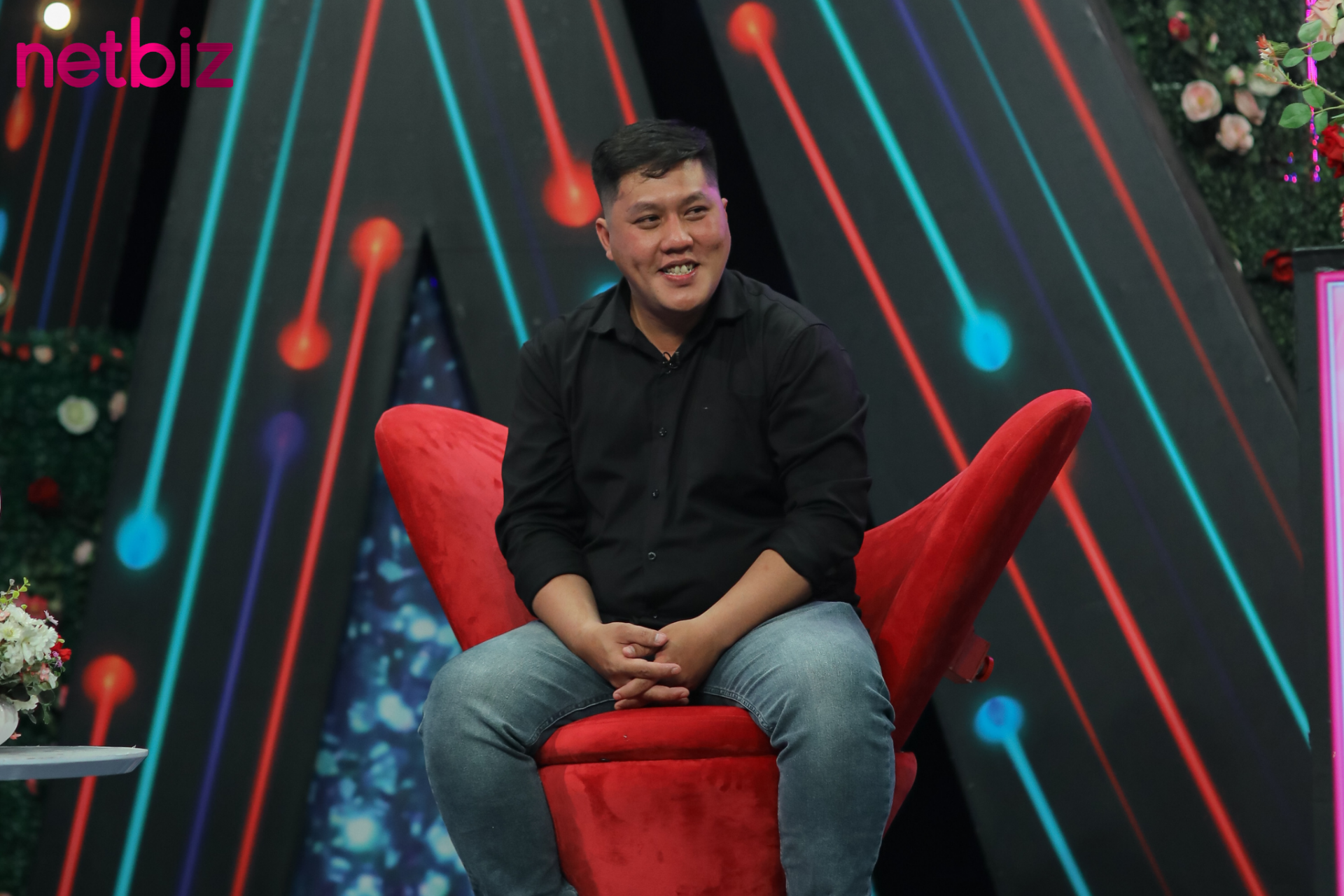 Trai tân “sale” bản thân tại “Bạn muốn hẹn hò?”, được MC Quyền Linh ghép đôi cùng mẹ đơn thân xinh đẹp