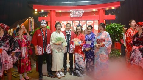 Tưng bừng với siêu lễ hội hoá trang 'YouTube Creators Carnival' tại MCV Complex