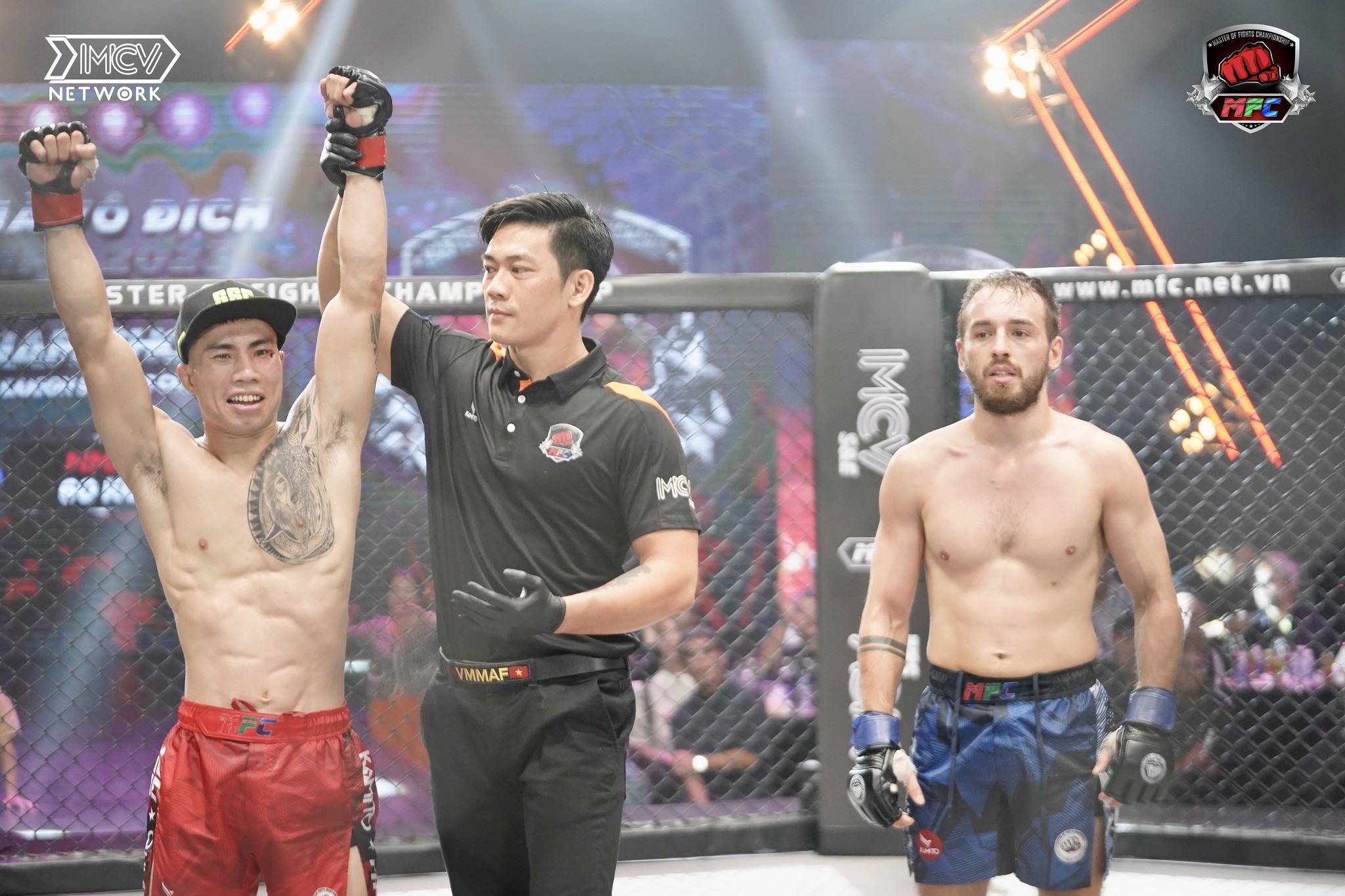 Nhà vô địch Master Of Fights Championship nói gì sau chiến thắng knock-out tay đấm số 1 người Nga