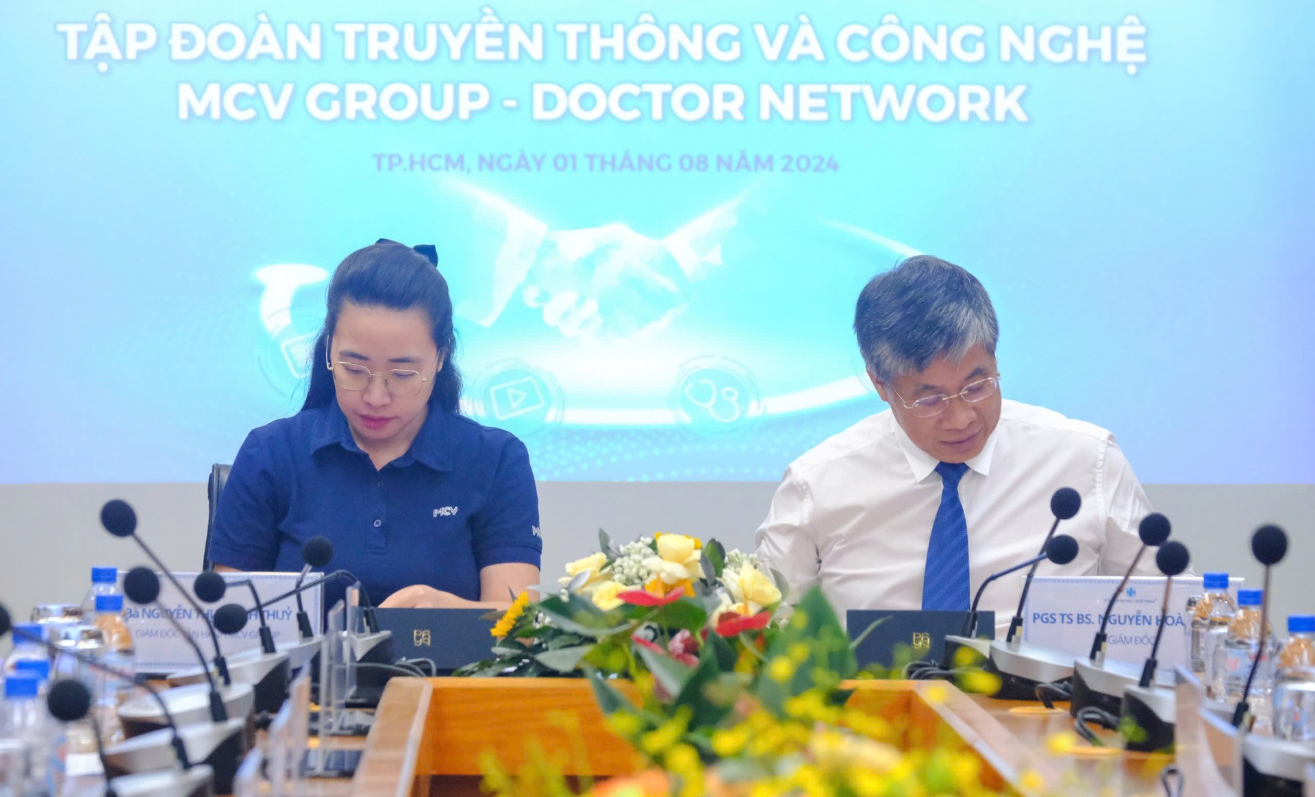 BỆNH VIỆN ĐẠI HỌC Y DƯỢC TP. HỒ CHÍ MINH KÝ KẾT BIÊN BẢN GHI NHỚ HỢP TÁC CÙNG MCV GROUP - DOCTOR NETWORK ĐẨY MẠNH TRUYỀN THÔNG